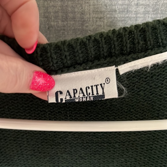 VTG Embroidered Vest - Picture 3 of 4